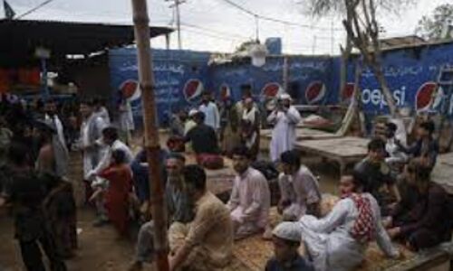 Pakistans Controversial Crackdown on Illegal Migrants Raises Concerns for Afghan Refugees