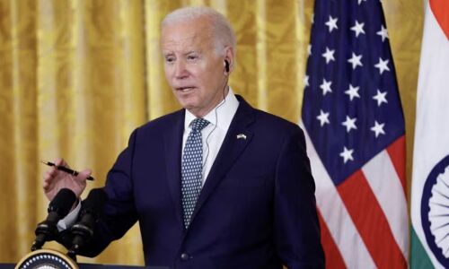 Biden Administration Urges Supreme Court to Step In: Showdown Over Social Media Content Control Laws in Texas and Florida