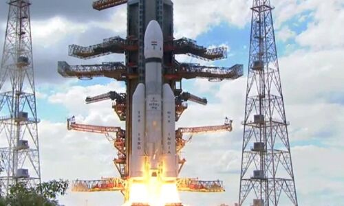Indias Chandrayaan-3 Sets Course for Moon Landing, Aims to Put Nation on Lunar Map Indias Chandrayaan-3 Sets Course for Moon Landing, Aims to Put Nation on Lunar Map