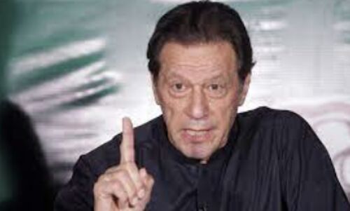 Former Prime Minister Imran Khan and Wife Summoned in Massive Corruption Case: Arrest Warrants Issued for Six Others Former Prime Minister Imran Khan and Wife Summoned in Massive Corruption Case: Arrest Warrants Issued for Six Others