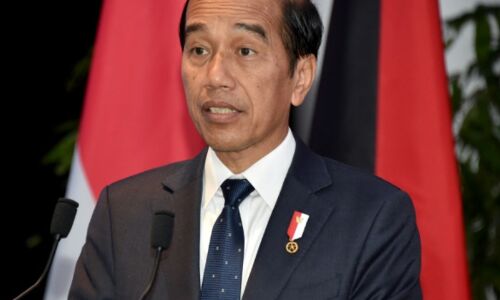 Indonesian President Urges ASEAN to Stand Strong Amid Rising US-China Tensions in Asia-Pacific Indonesian President Urges ASEAN to Stand Strong Amid Rising US-China Tensions in Asia-Pacific