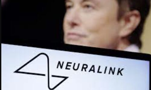 Billionaire Elon Musk Makes History with First Human Brain Implant from Neuralink Startup Billionaire Elon Musk Makes History with First Human Brain Implant from Neuralink Startup