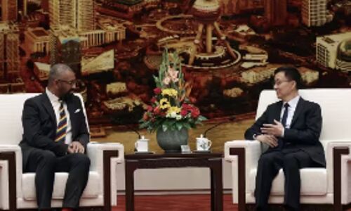 British Foreign Secretary James Cleverly Raises Human Rights Concerns in Bold Visit to Beijing