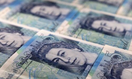 UK Investors Pull £485 Million from ESG Funds as Attention Shifts to Global Investments