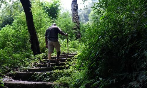 On one leg and a Prayer