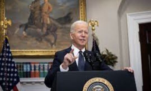 President Biden Warns: Russia Revels in Americas Aid Division, Urges Unity for Ukraines Sake President Biden Warns: Russia Revels in Americas Aid Division, Urges Unity for Ukraines Sake