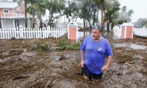 Tropical Storm Idalia wreaks havoc in Gulf Coast, with Florida hit hardest. Georgia braces for impact as Carolinas await their turn