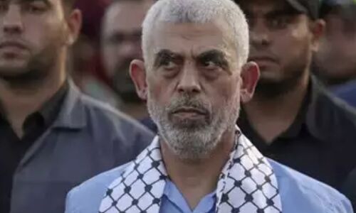 Israeli Forces Hunt for Top Hamas Leader Yahya Sinwar in Intense Battle - Prime Minister Vows to Free Hostages Israeli Forces Hunt for Top Hamas Leader Yahya Sinwar in Intense Battle - Prime Minister Vows to Free Hostages