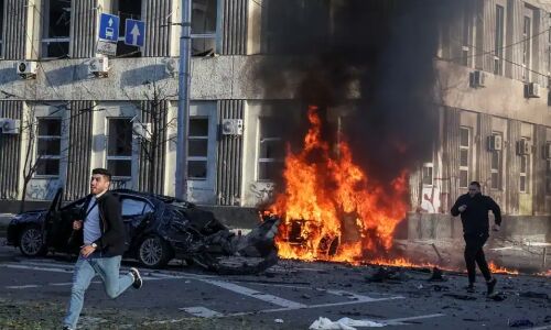 Missile Attack Targets Ukrainian City, Suspected Involvement of Russia Puts Nuclear Plant at Risk