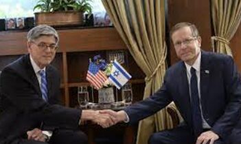 Israeli President Herzog Emphasizes Friendship Amid Ongoing Conflict, Welcomes US Ambassador Lew