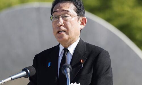 Japans Prime Minister Strongly Condemns Russias Threat of Nuclear Weapons During Hiroshima Commemoration, Urges for a Nuclear Weapons Free World Japans Prime Minister Strongly Condemns Russias Threat of Nuclear Weapons During Hiroshima Commemoration, Urges for a Nuclear Weapons Free World