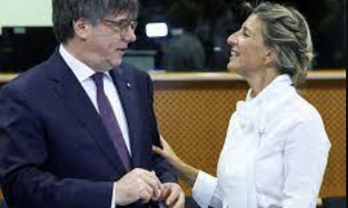 Spains Acting PM Seeks Support of Separatist Leader for New Government in Catalonia