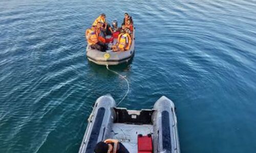 Tragedy Strikes: Ferry Sinks off Indonesias Coast, Leaving 15 Dead and 19 Missing