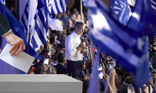 Kyriakos Mitsotakis Re-elected with Strong Mandate, New Democracy Party to Govern Alone