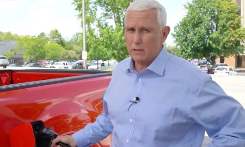 Pences Gas Pump Gaffe Sparks Online Mockery, But Presidential Campaign Pushes Forward Pences Gas Pump Gaffe Sparks Online Mockery, But Presidential Campaign Pushes Forward