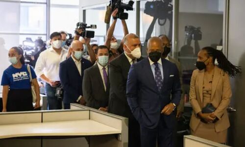 Mayor Eric Adams Implements New Rule to Tackle Overcrowding Crisis in NYC Shelters, Urges National Decompression Strategy Mayor Eric Adams Implements New Rule to Tackle Overcrowding Crisis in NYC Shelters, Urges National Decompression Strategy