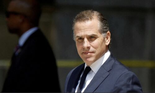 Hunter Bidens Criminal Attorney Withdraws Amidst Plea Agreement Collapse: A Witness in the Making