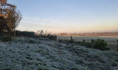 UK Braces for Snowfall as Met Office Issues Yellow Warnings; Cold Snap Highlights Energy Vulnerabilities and Urges Sustainable Solutions UK Braces for Snowfall as Met Office Issues Yellow Warnings; Cold Snap Highlights Energy Vulnerabilities and Urges Sustainable Solutions