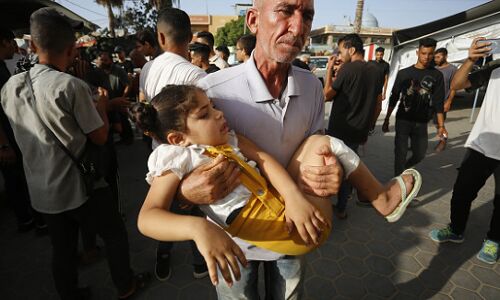 Palestinians Observe Somber Eid al-Adha Amid Ongoing Conflict in Gaza Palestinians Observe Somber Eid al-Adha Amid Ongoing Conflict in Gaza