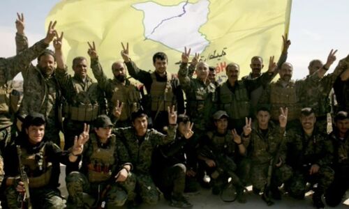 Deadly Clashes Erupt in Syrias Deir al Zor as Tribal Fighters and US-backed Kurdish-led Forces Clash