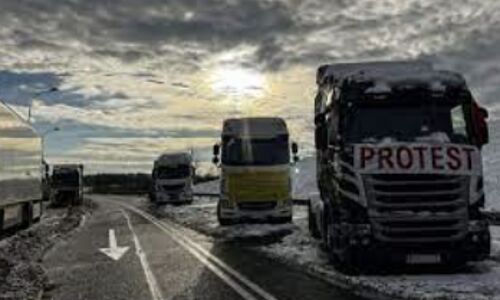 Ukraine and Poland Make a Move to Ease Protests with New Border Crossing for Empty Trucks Ukraine and Poland Make a Move to Ease Protests with New Border Crossing for Empty Trucks