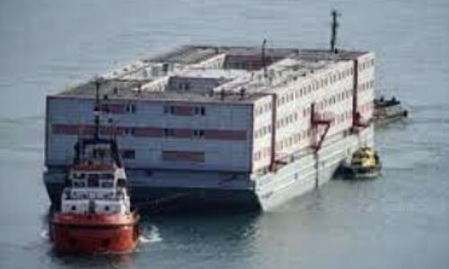 Controversial Decision: UK Ignites Outrage as Asylum Seekers Housed on Diseased-Infested Barge