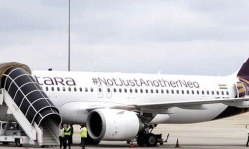Vistara Airlines Under Fire After Wheelchair-Bound Passenger Left Alone on Empty Plane Vistara Airlines Under Fire After Wheelchair-Bound Passenger Left Alone on Empty Plane