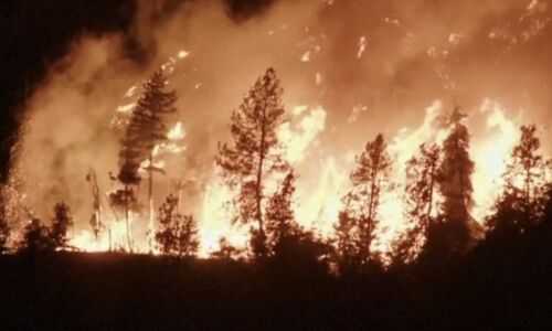 Massive Wildfire Approaches Canadas Capital: Residents Evacuate Amidst Record-breaking Fire Season