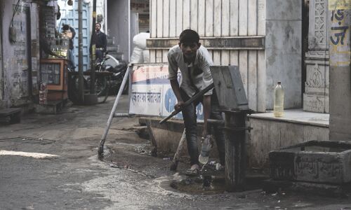 Niti Aayog: Benagaluru will run out of ground water by 2020 Niti Aayog: Benagaluru will run out of ground water by 2020