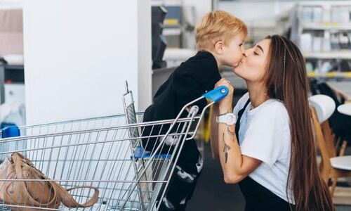 Technology Startup Apricart Wants To Revolutionize The Grocery Business For Consumers And Retailers