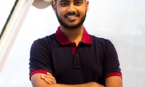 dakshshah96/awesome-startup-credits dakshshah96/awesome-startup-credits