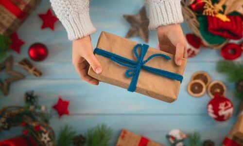 The Purpose-Driven Holiday Gift Guide: People and Planet-Friendly Gift ideas