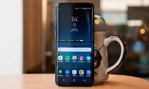 Amitabh Bachchan’s Tweet on Galaxy S9 will make you go LOL