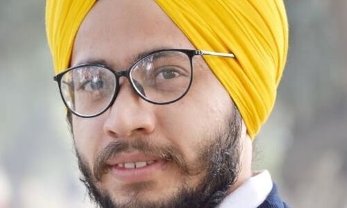 Keen to KonMari your bookshelves? Delhi-based BookMandee can help you sell or donate used books