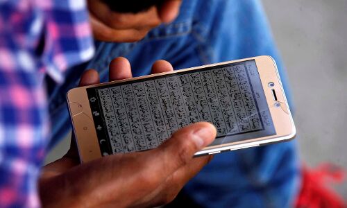 Indian startups are taking baby steps towards a vernacular internet