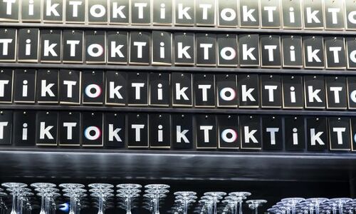 Investors pour millions into startups despite regulatory hurdles Investors pour millions into startups despite regulatory hurdles