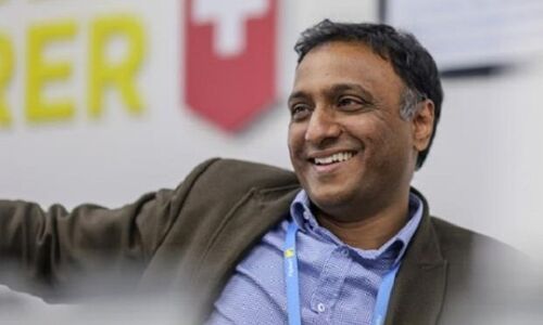 Flipkart CEO Kalyan Krishnamurthy invests in Ratan Tata-backed UrbanClap Flipkart CEO Kalyan Krishnamurthy invests in Ratan Tata-backed UrbanClap