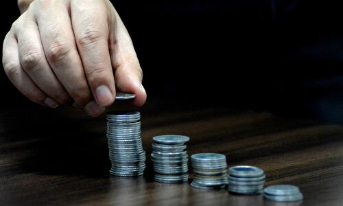 Warburg Pincus, SAIF put more money in logistics startup Rivigo