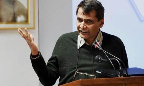 5 things Suresh Prabhu said after solving angel tax issue for startups