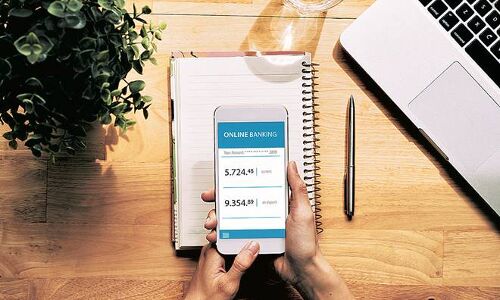 Federal Bank takes tips from Swiggy and Uber, may adopt Blockchain technology