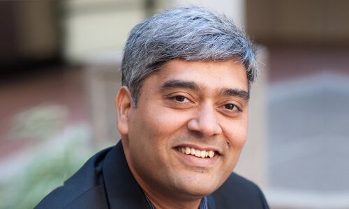 Automation Anywhere raises $300 million from SoftBank Vision Fund Automation Anywhere raises $300 million from SoftBank Vision Fund