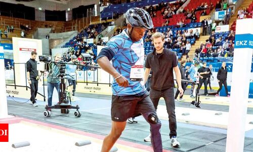 3D-printed limbs give disabled a helping hand (and leg) - Times of India