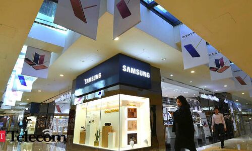 Samsung to make more in India, invest Rs 2,500 cr - ET Telecom Samsung to make more in India, invest Rs 2,500 cr - ET Telecom