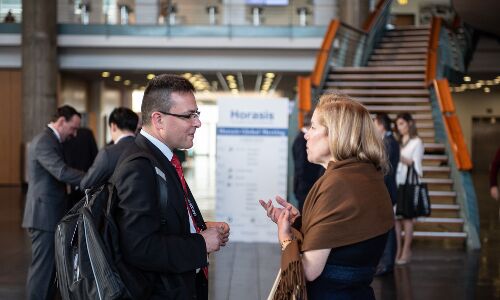 In neighboring Portugal, leaders explore globalization - Novobrief In neighboring Portugal, leaders explore globalization - Novobrief