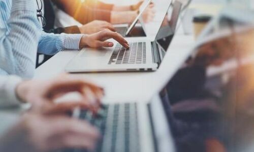 Lawgical: The Pros And Cons Of Bootstrapping Your Startup