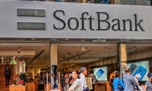 SoftBank to raise $23.5 billion from its mobile business IPO
