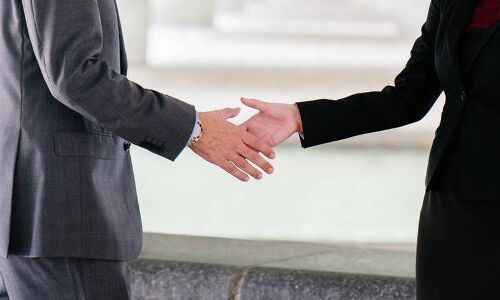 Swiggy acqui-hires two-member AI startup Kint.io Swiggy acqui-hires two-member AI startup Kint.io