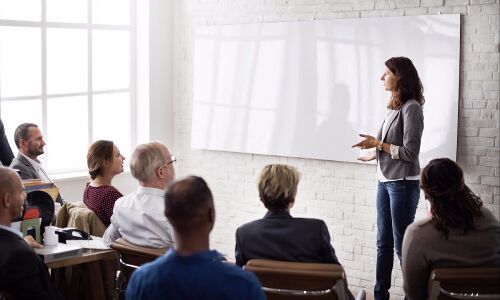 Life Coaching for Startup Stakeholders: Approaching Problems in a Holistic Manner