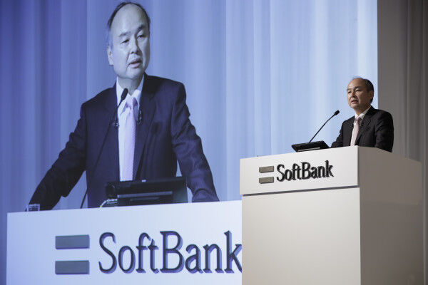 Startups Weekly: Flexport, Clutter and SoftBanks blood money