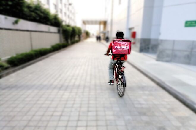 Now, Zomato food delivered on bicycle